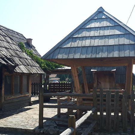 Bed and Breakfast Konoba Ognjiste Sokolac  Esterno foto