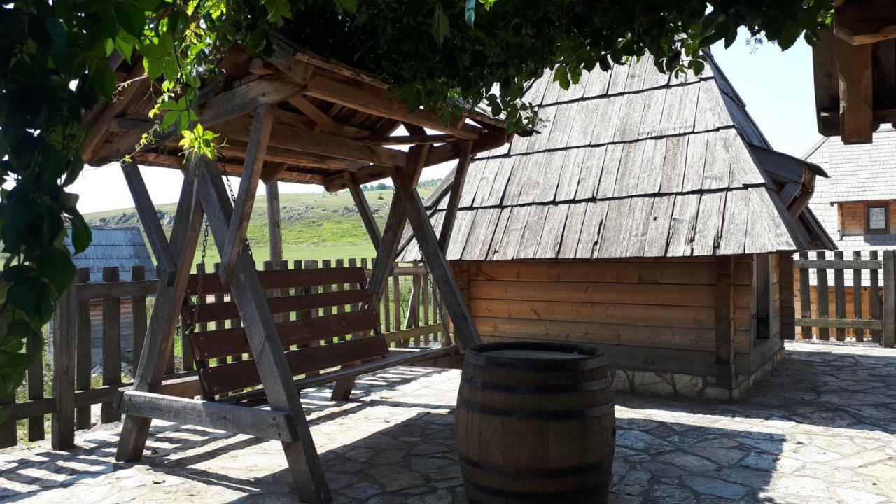 Bed and Breakfast Konoba Ognjiste Sokolac  Esterno foto