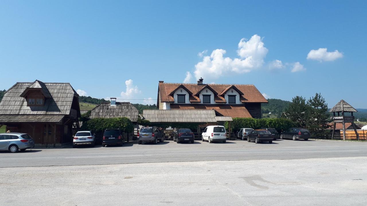 Bed and Breakfast Konoba Ognjiste Sokolac  Esterno foto